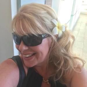 Meet your Posher, Suzanne